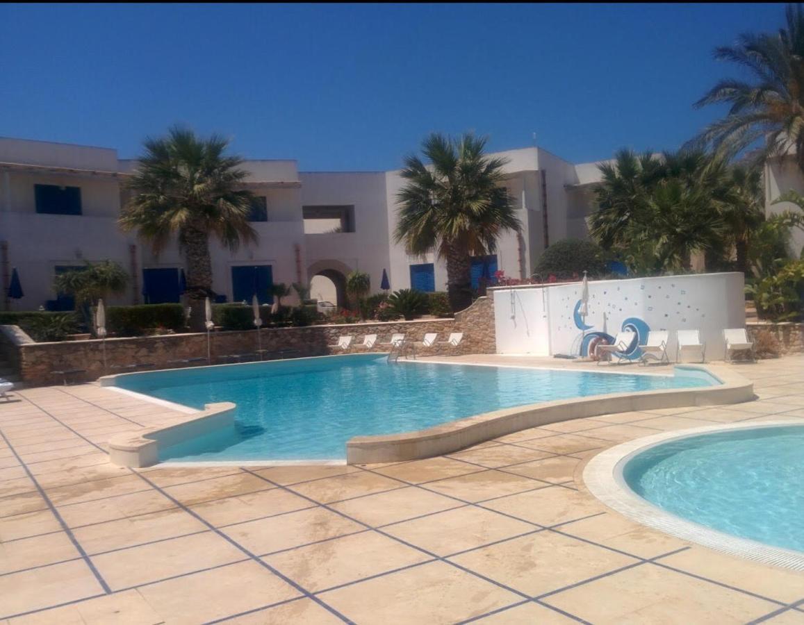 Resort Cala La Luna Фавиньяна Экстерьер фото