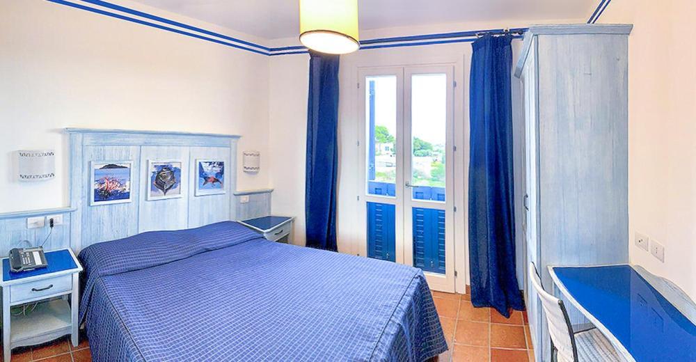 Resort Cala La Luna Фавиньяна Экстерьер фото